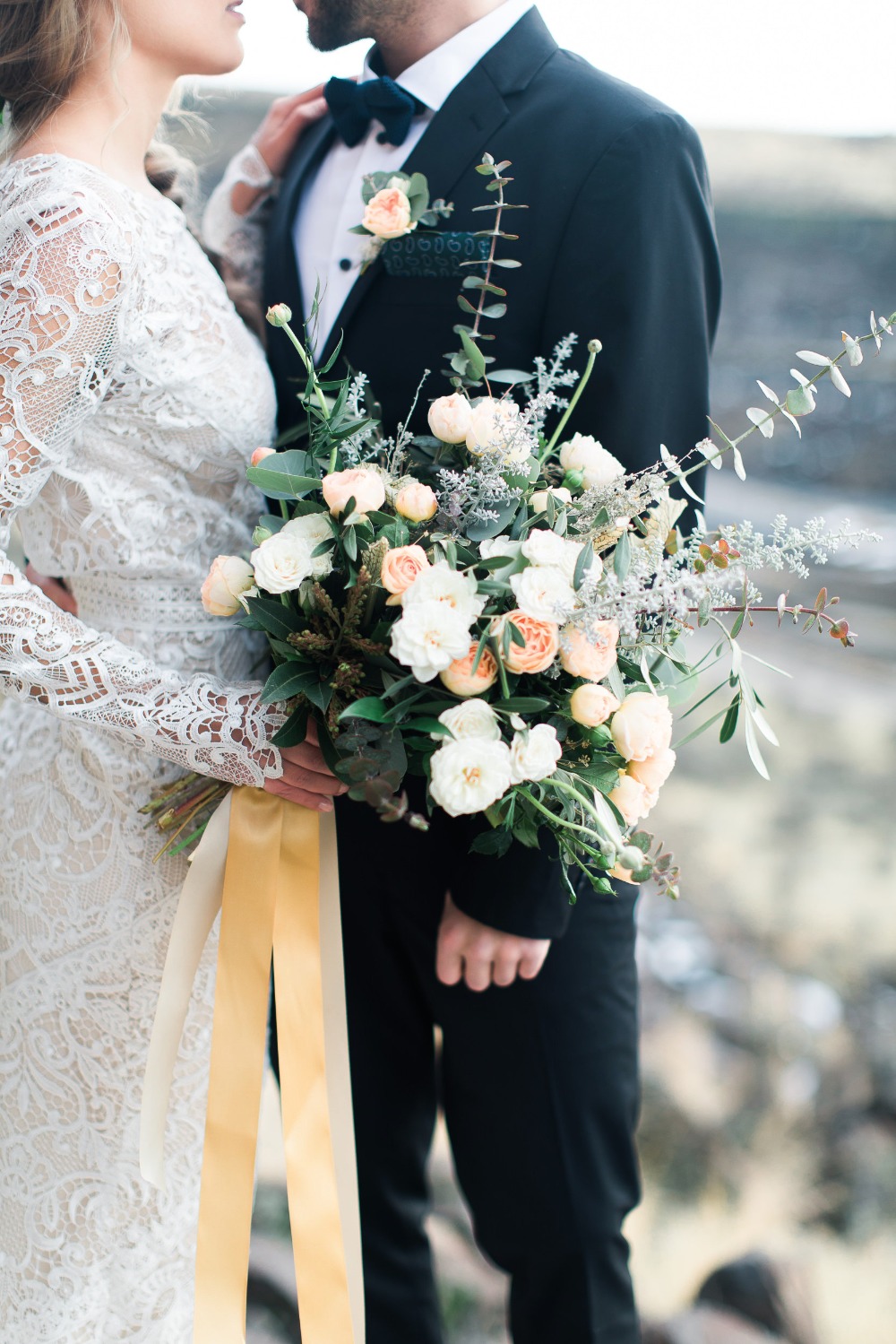 how-to-get-married-outdoors