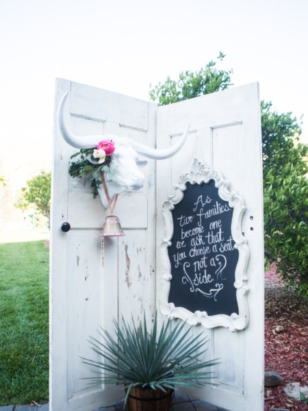 Love Is In The Air At This Charming Shabby Chic Wedding In San Diego