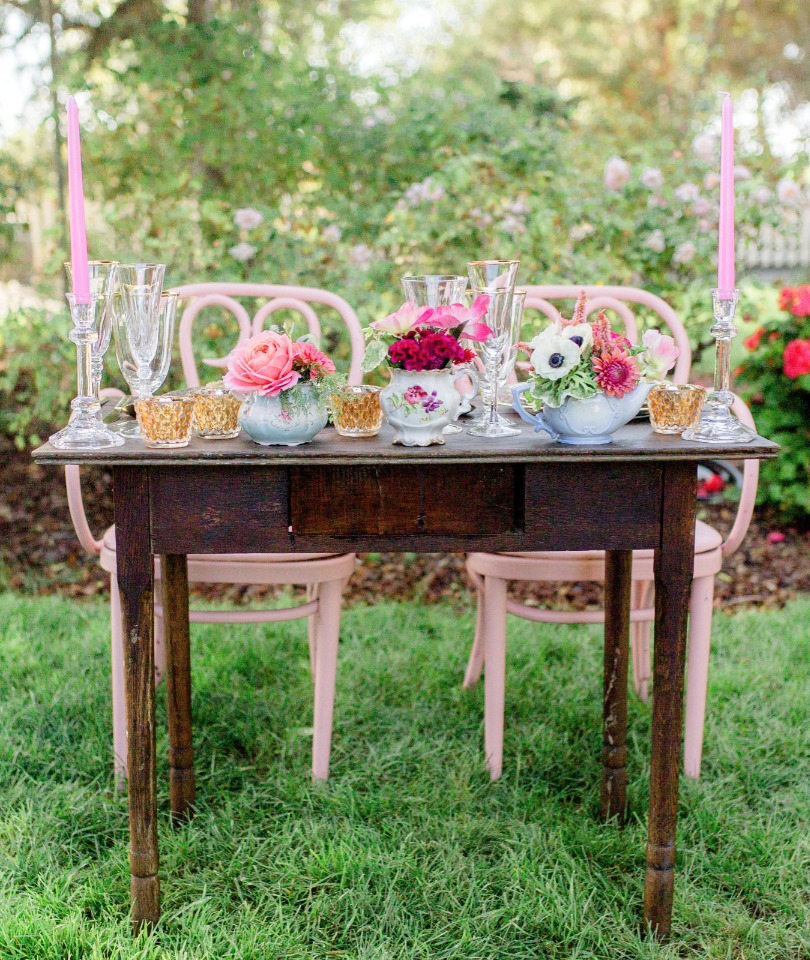vintage chic sweetheart table