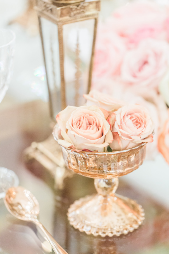 rose wedding decor
