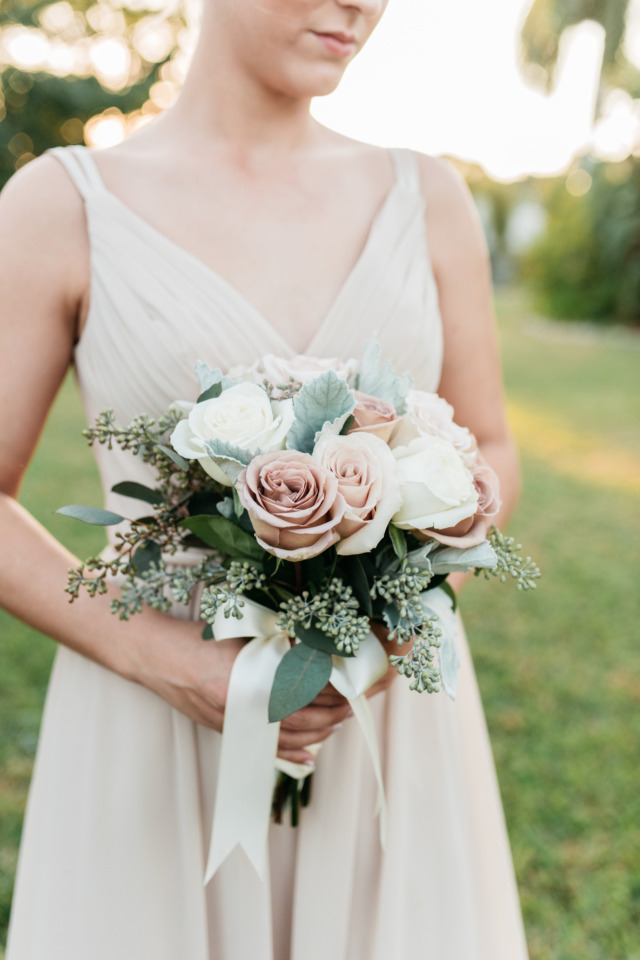 dusty pink and white wedding bouquet