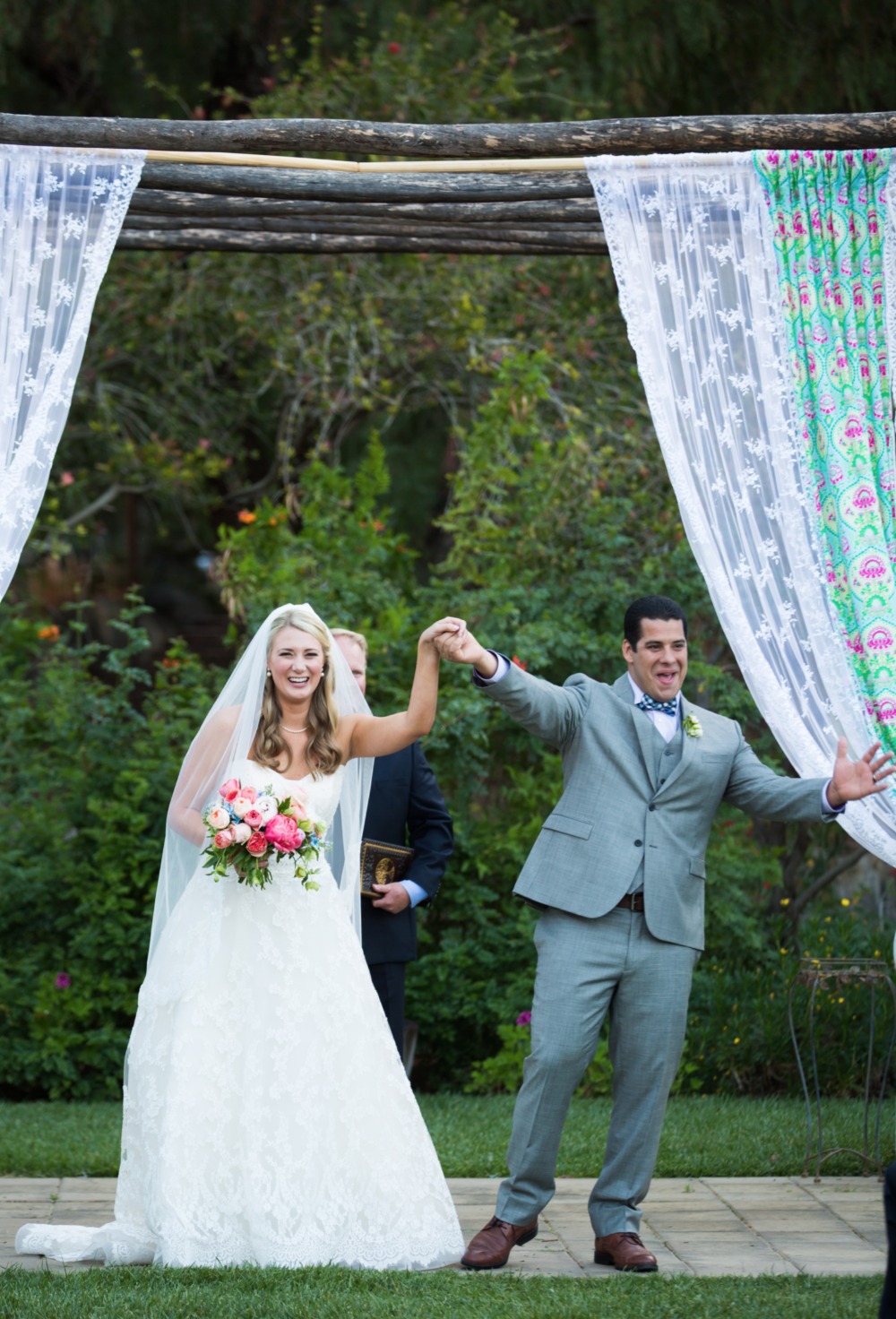 wedding-submission-from-when-pigs-fly