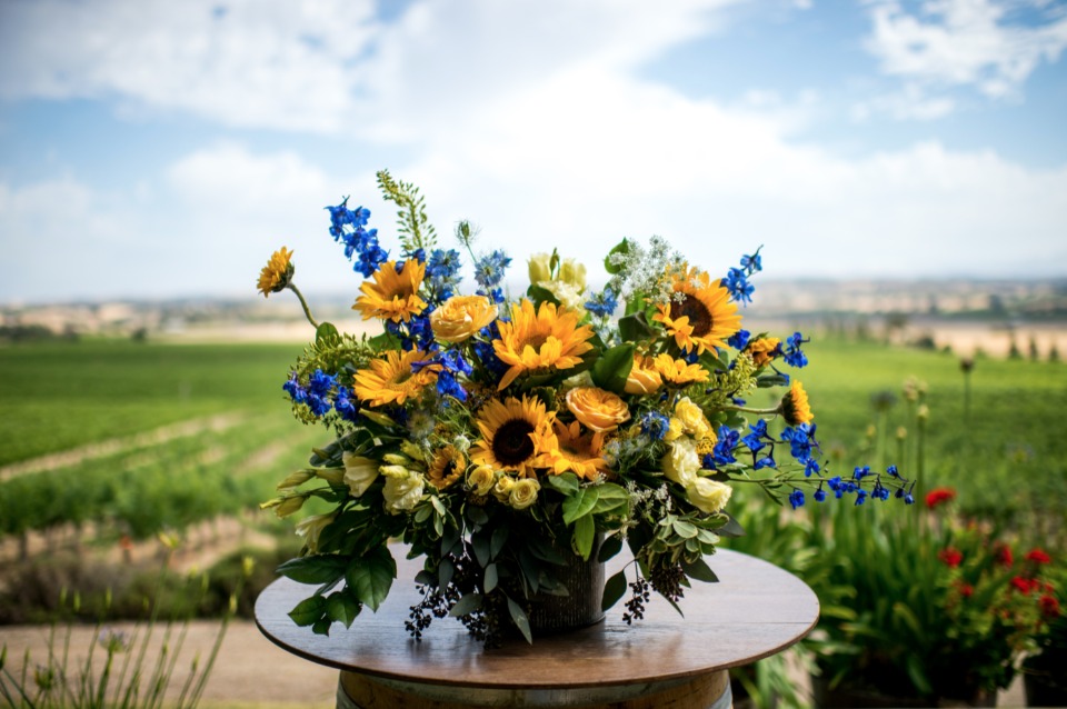 blue and yellow summer wedding flowers