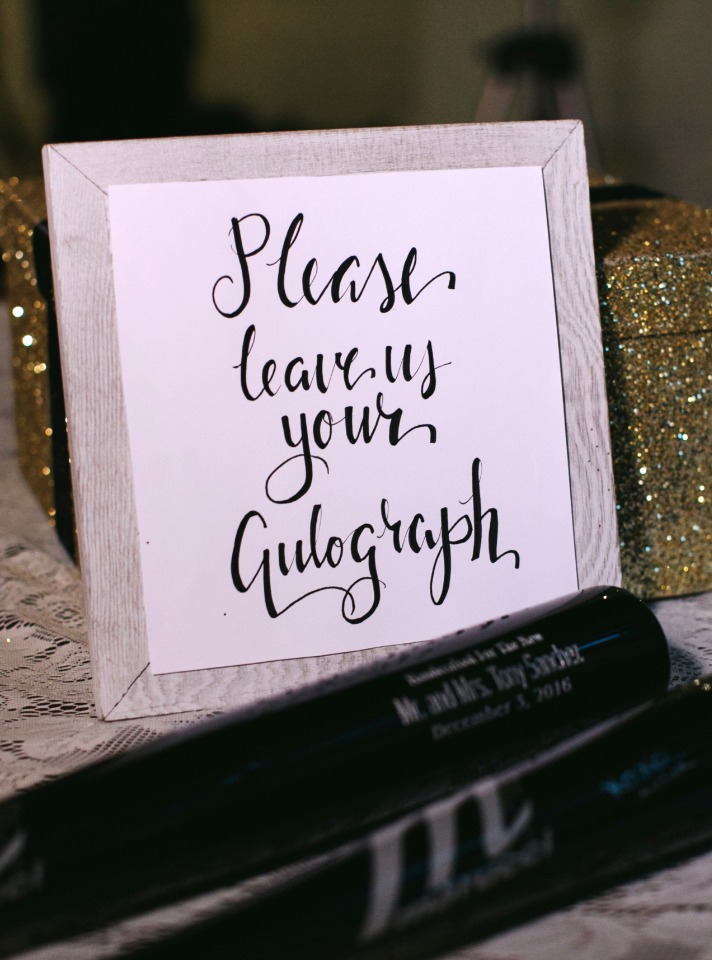Leave your autography guestbook idea