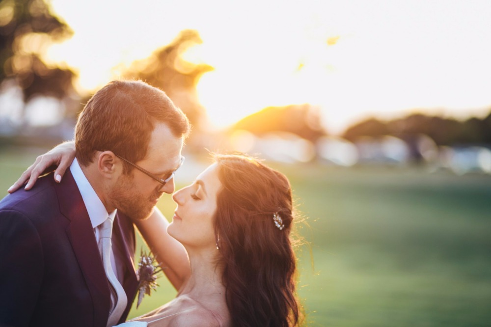 dusty-purple-rustic-chic-wedding-at