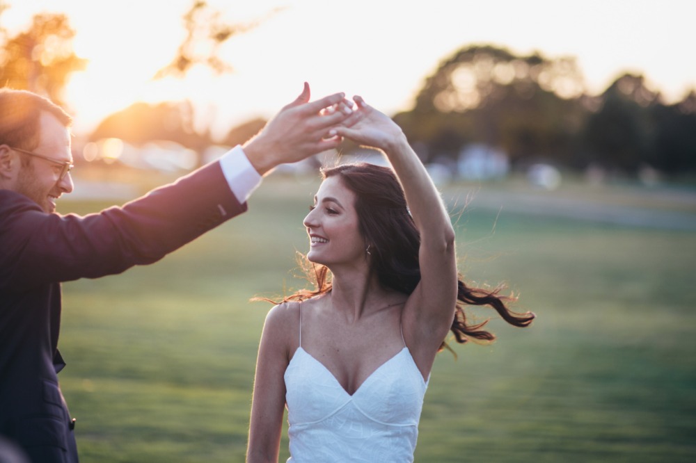 dusty-purple-rustic-chic-wedding-at