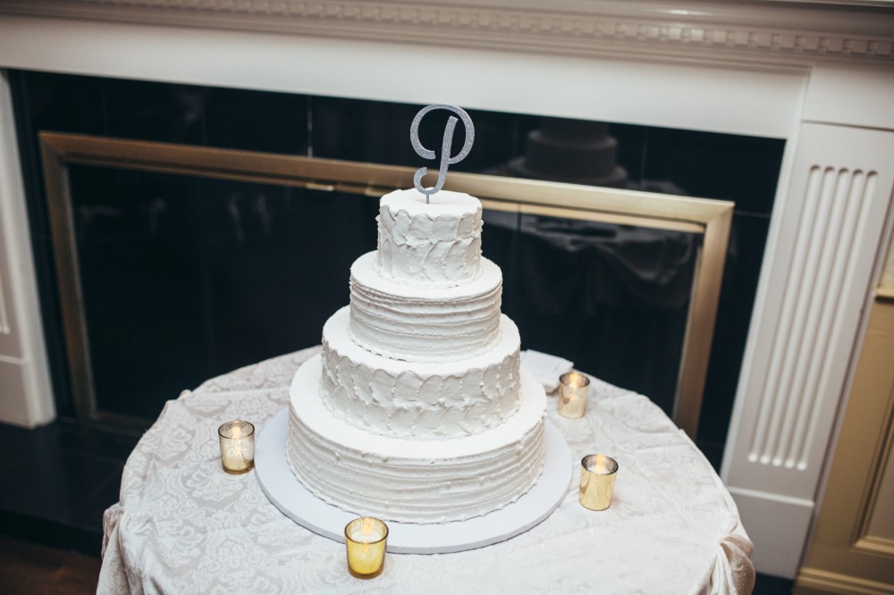 dusty-purple-rustic-chic-wedding-at