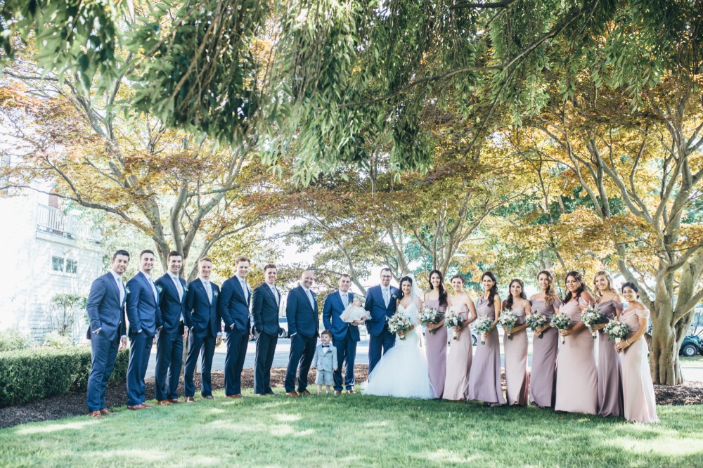 dusty-purple-rustic-chic-wedding-at