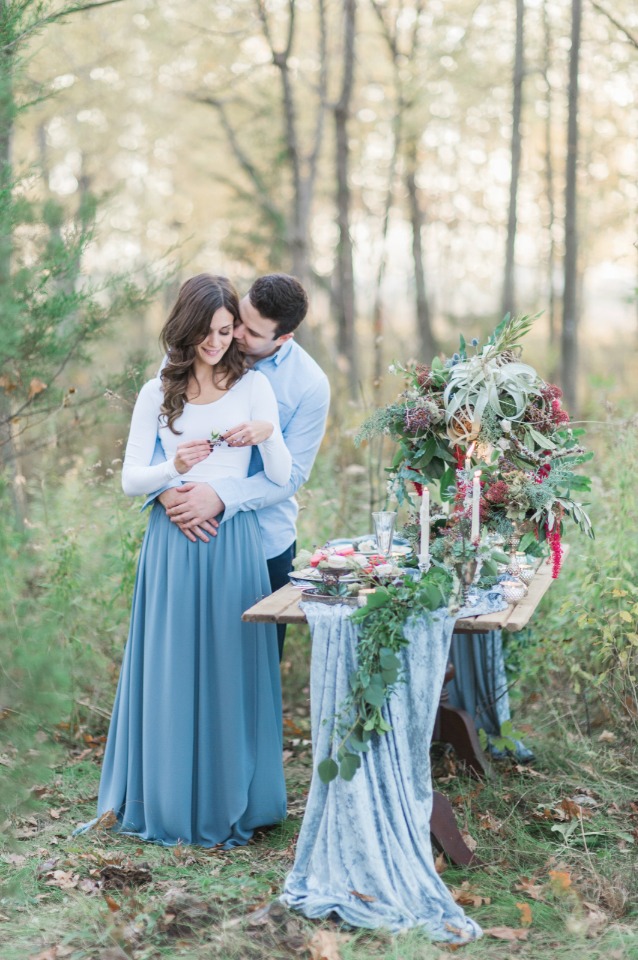 Charming woodsy engagement shoot