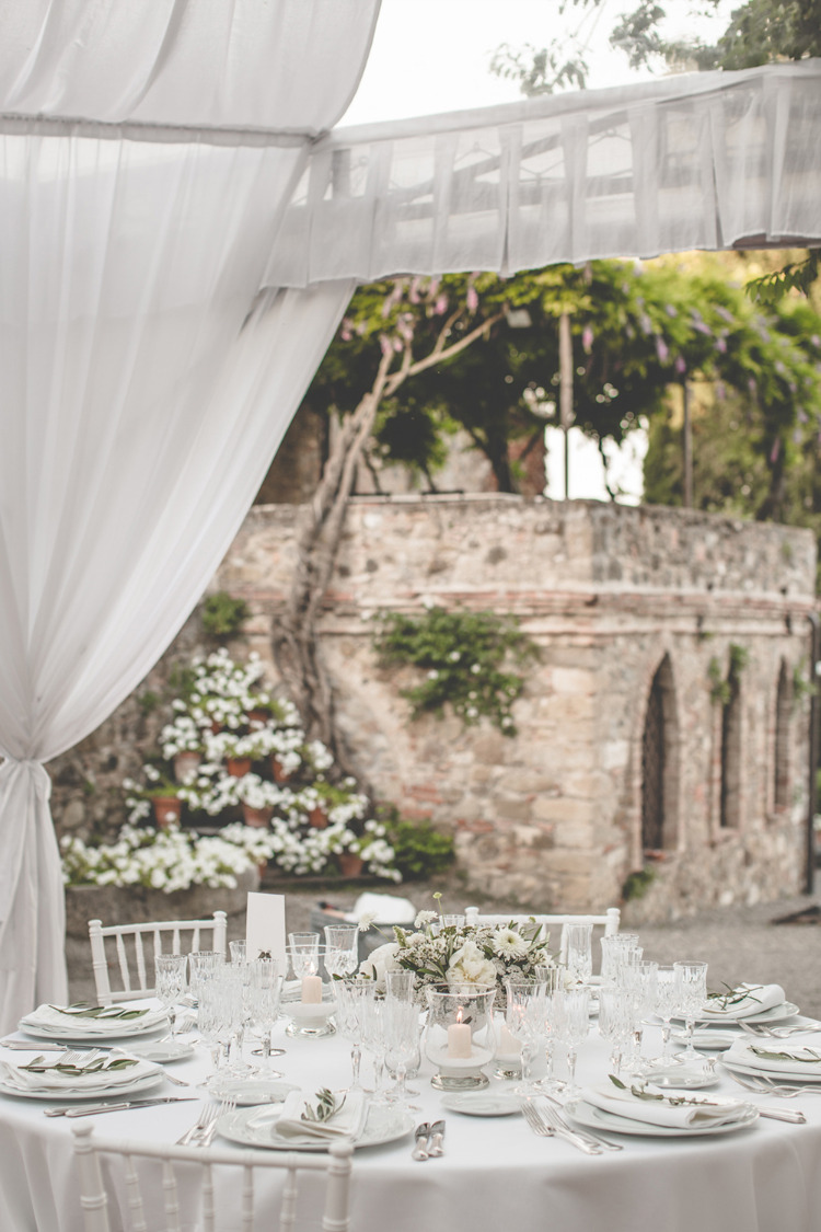 Feeling Calm and Quiet at this Weekend Wedding in an Italian Garden