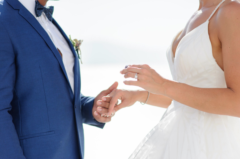get-hitched-in-santorini-greece-and
