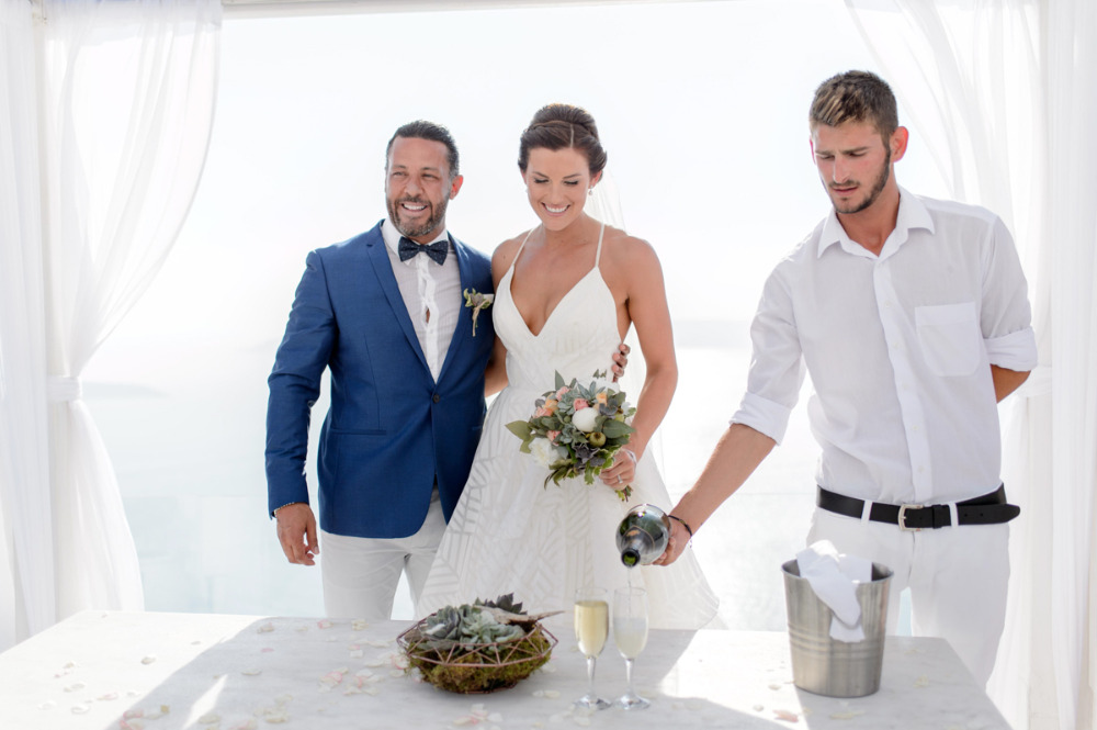 get-hitched-in-santorini-greece-and