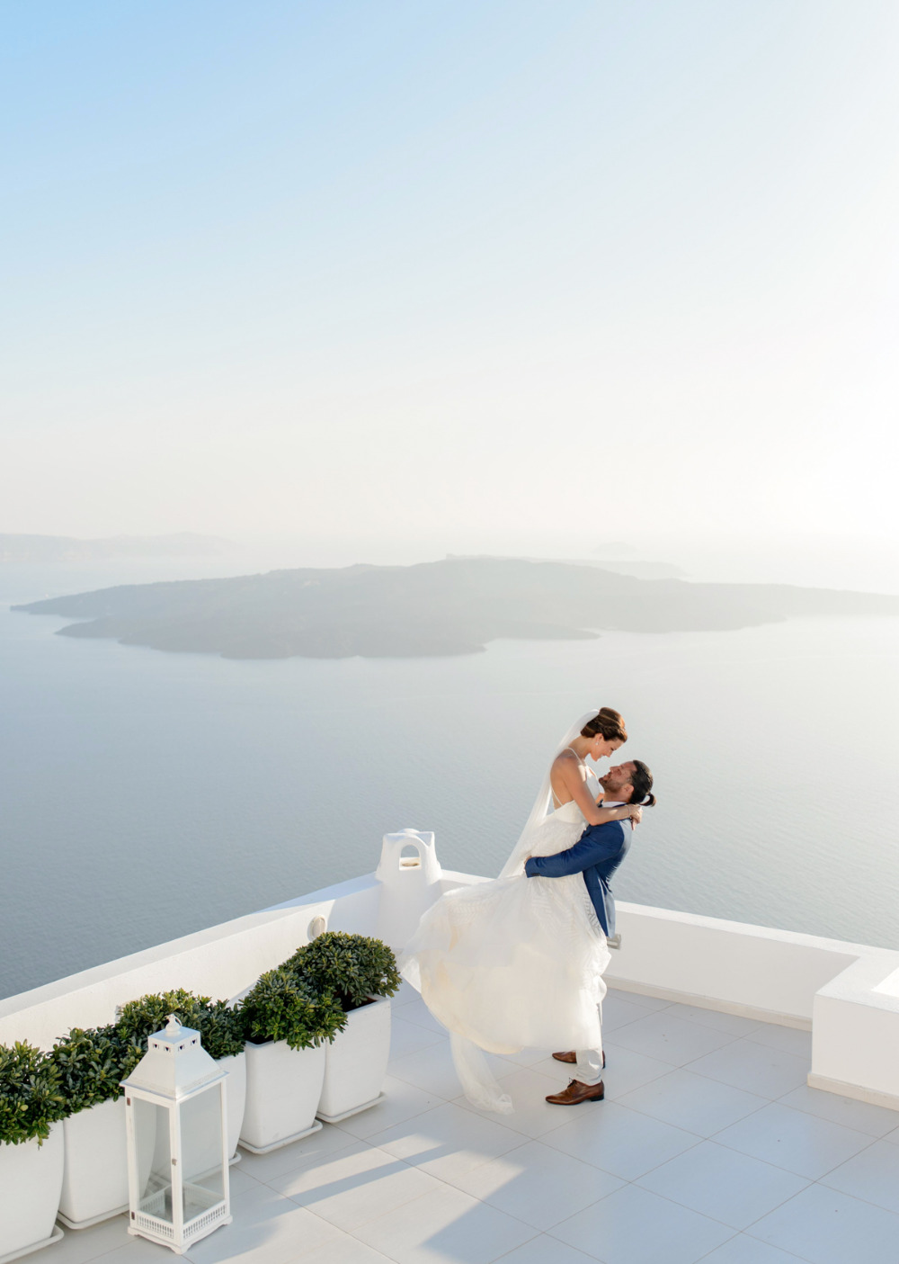 get-hitched-in-santorini-greece-and