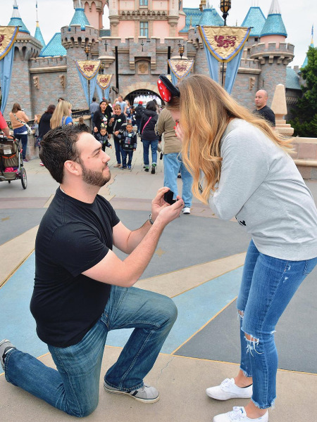 How To Propose at Disneyland And Walt Disney World