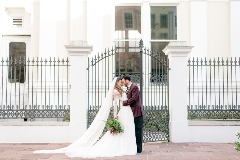 bride and groom in New Orleans