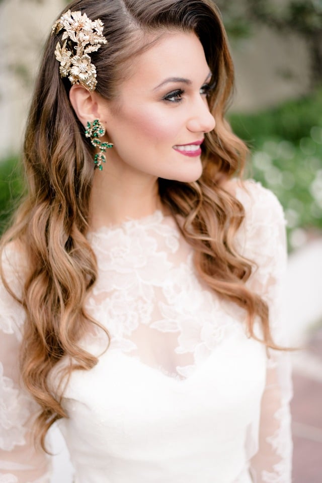 hair accessories and jewelry for the bride
