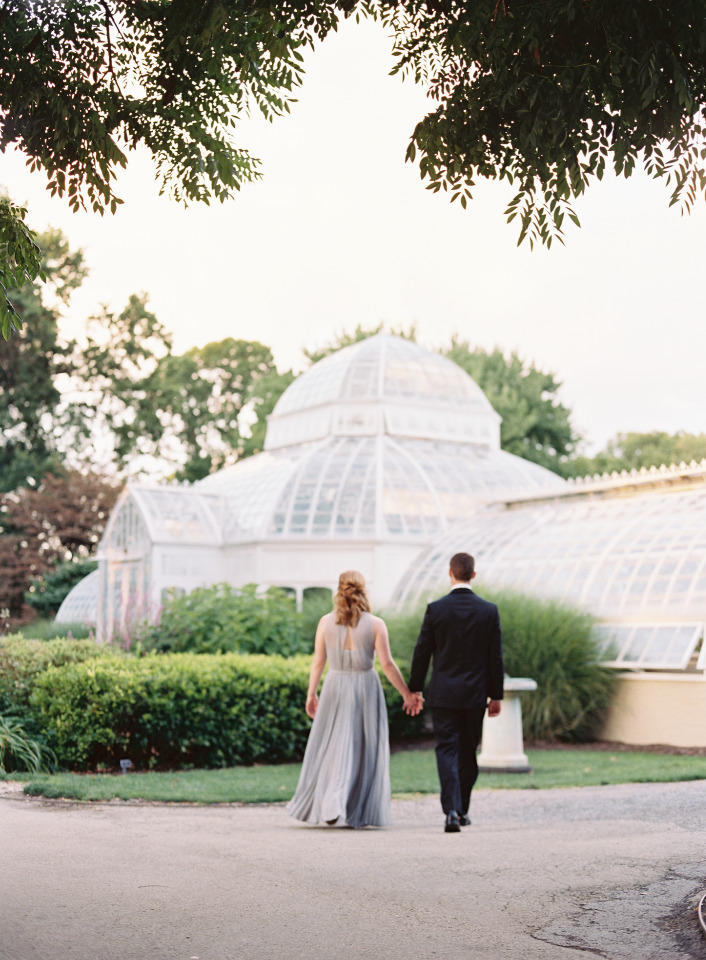 Frick Museum engagement session in Pittsburgh