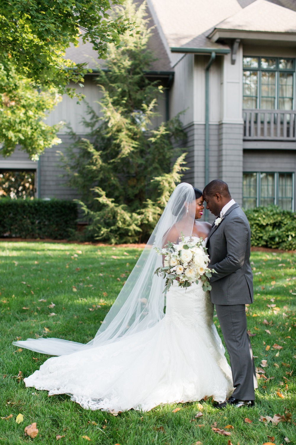 silver-and-gold-classically-romantic