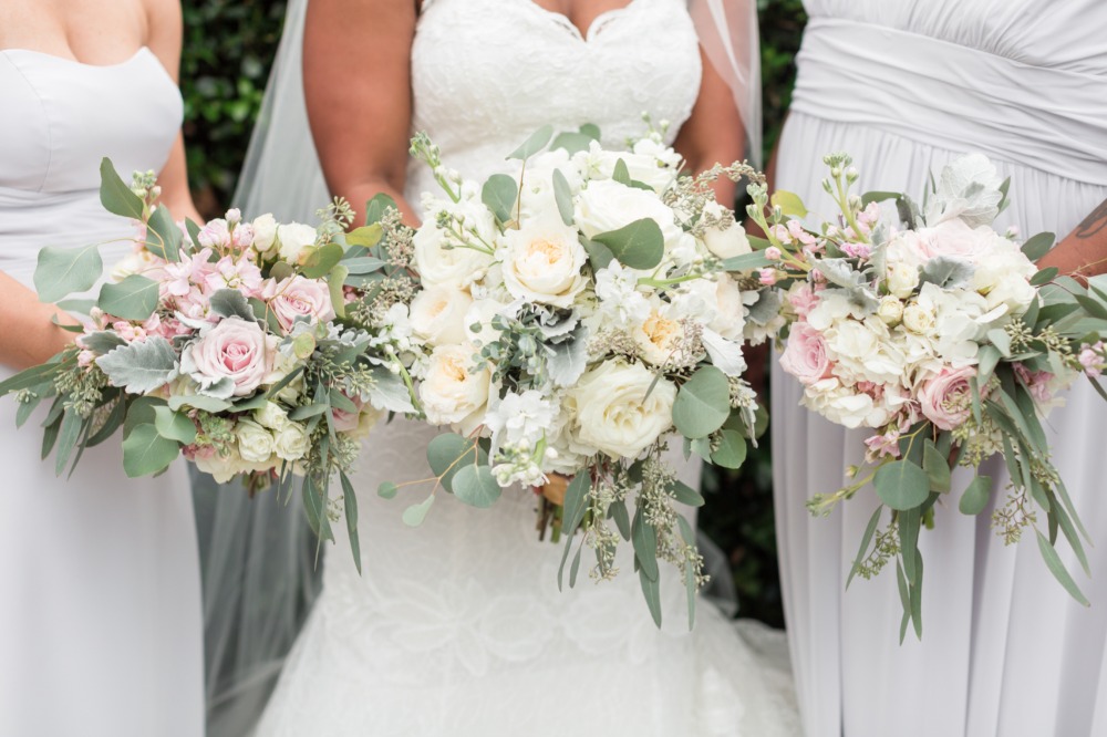 silver-and-gold-classically-romantic