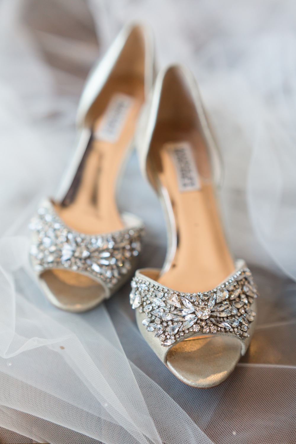 silver-and-gold-classically-romantic