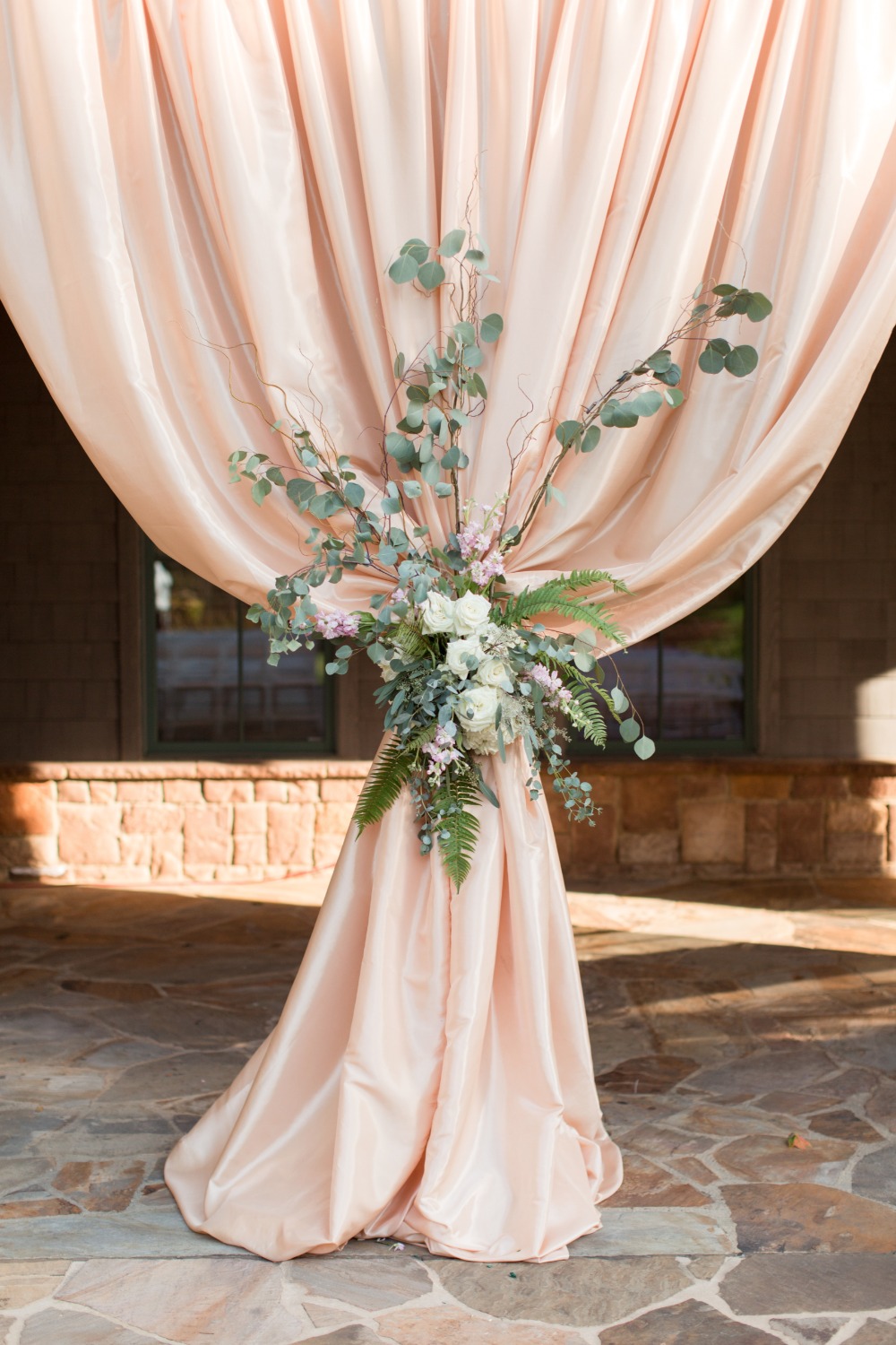 silver-and-gold-classically-romantic