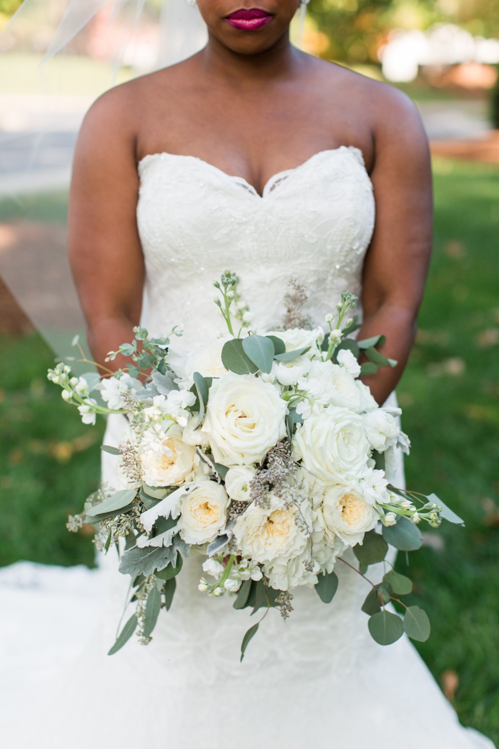 silver-and-gold-classically-romantic