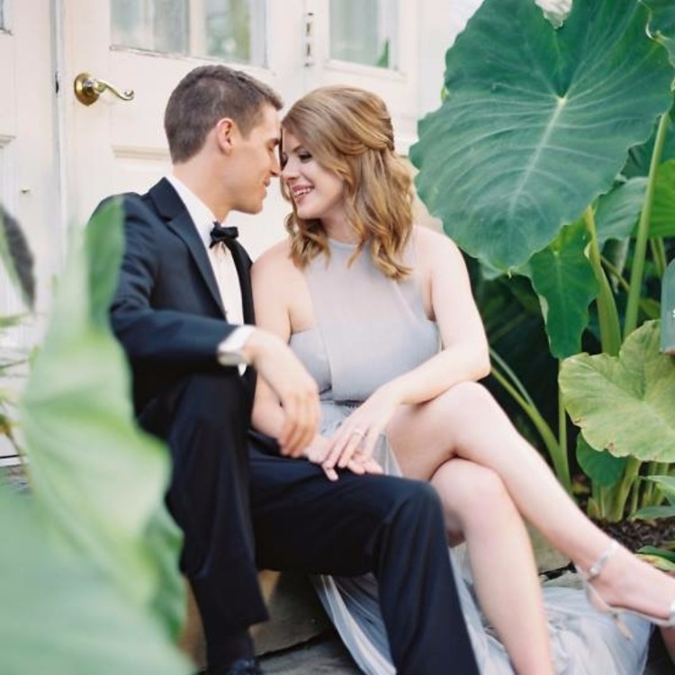 This Pittsburgh Engagement Session Will Have You Dreaming Of Yours