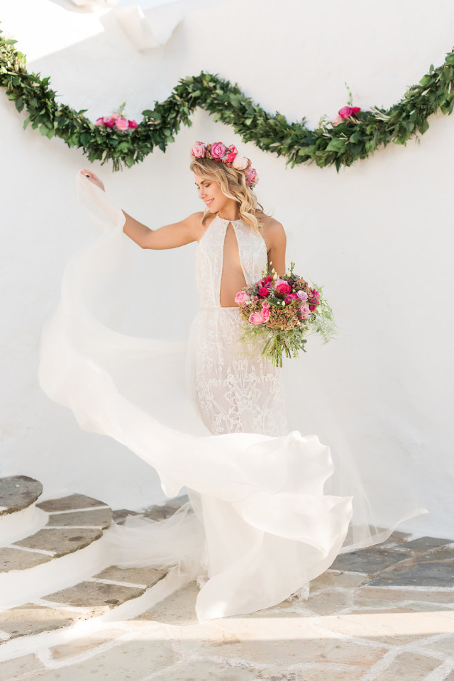 Love Is At Your Fingertips In This Beautiful Chic Athens Wedding