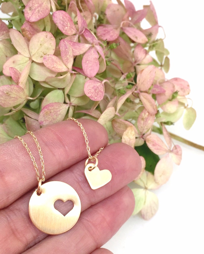 gold heart necklaces
