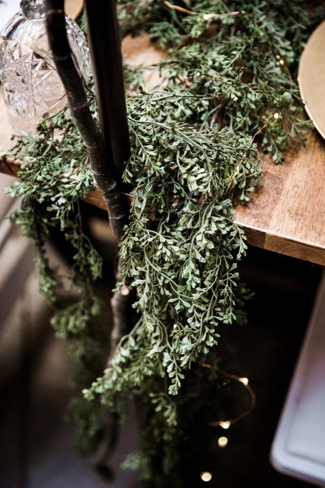 Loose greenery on tables