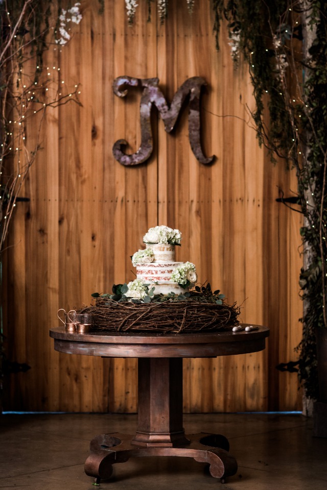 Rustic cake table display