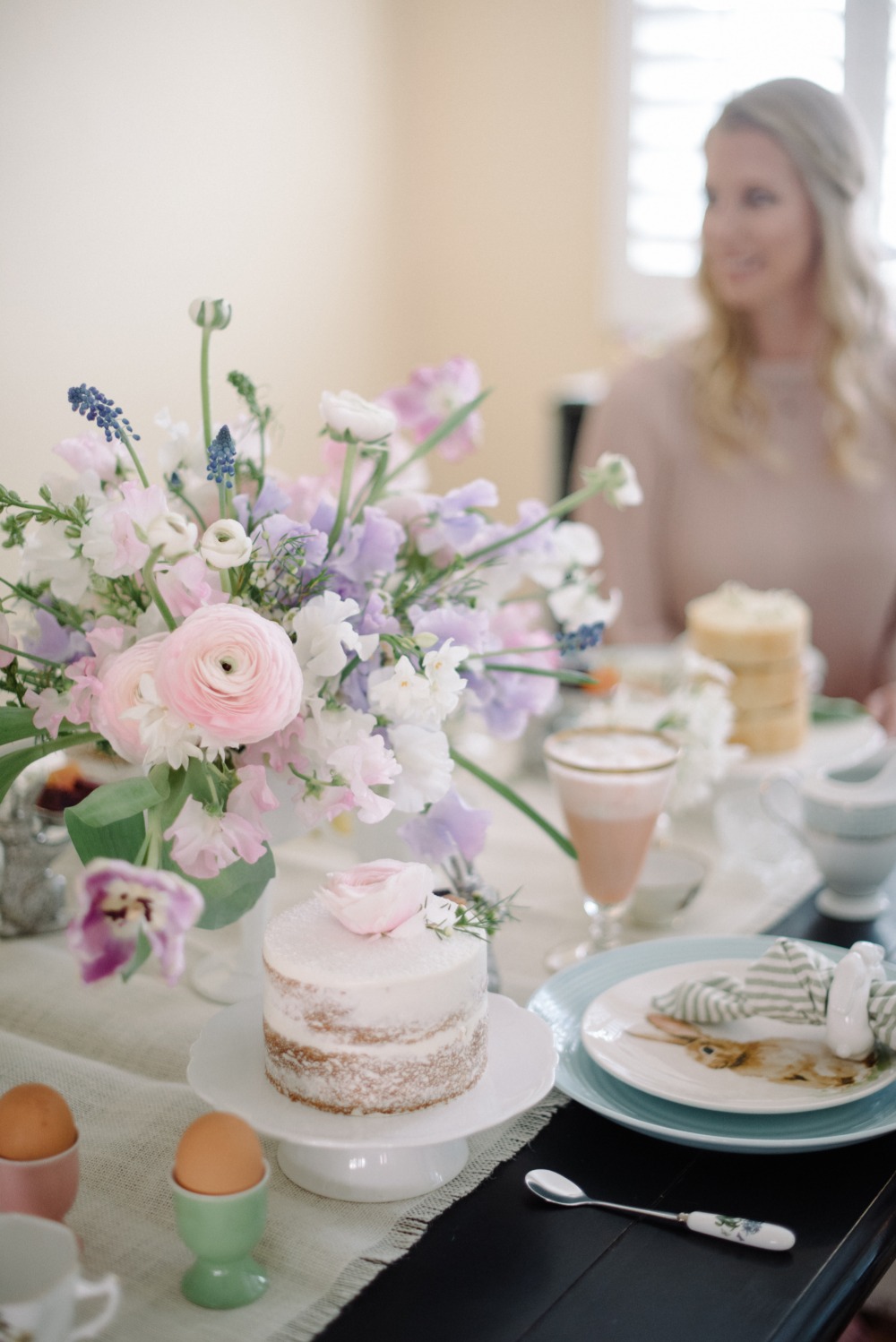 dainty-pastel-easter-brunch-ideas