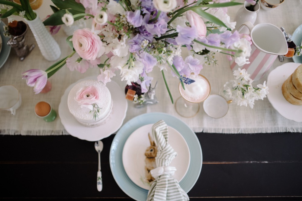 dainty-pastel-easter-brunch-ideas