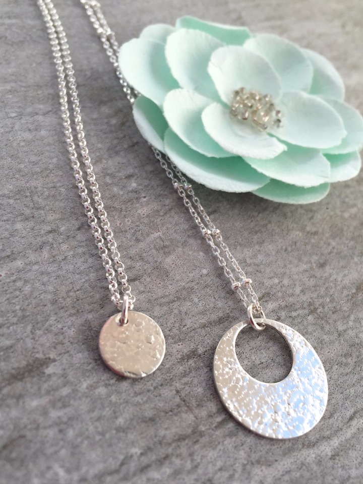 silver circle necklaces