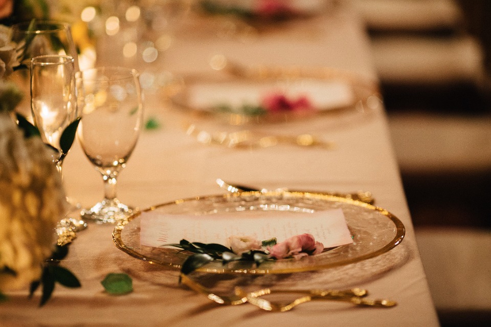 gold and pink wedding table