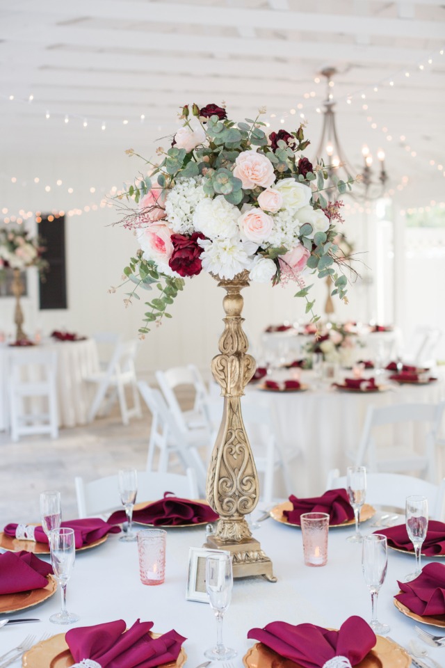 gold and burgundy wedding table decor