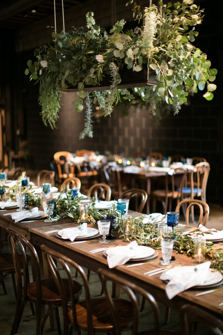 Vineyard Inspired Wedding In A Modern Urban Venue. Can It Be Done?
