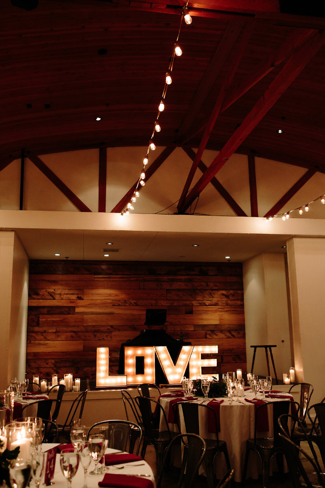 giant love marquee sign for wedding decor