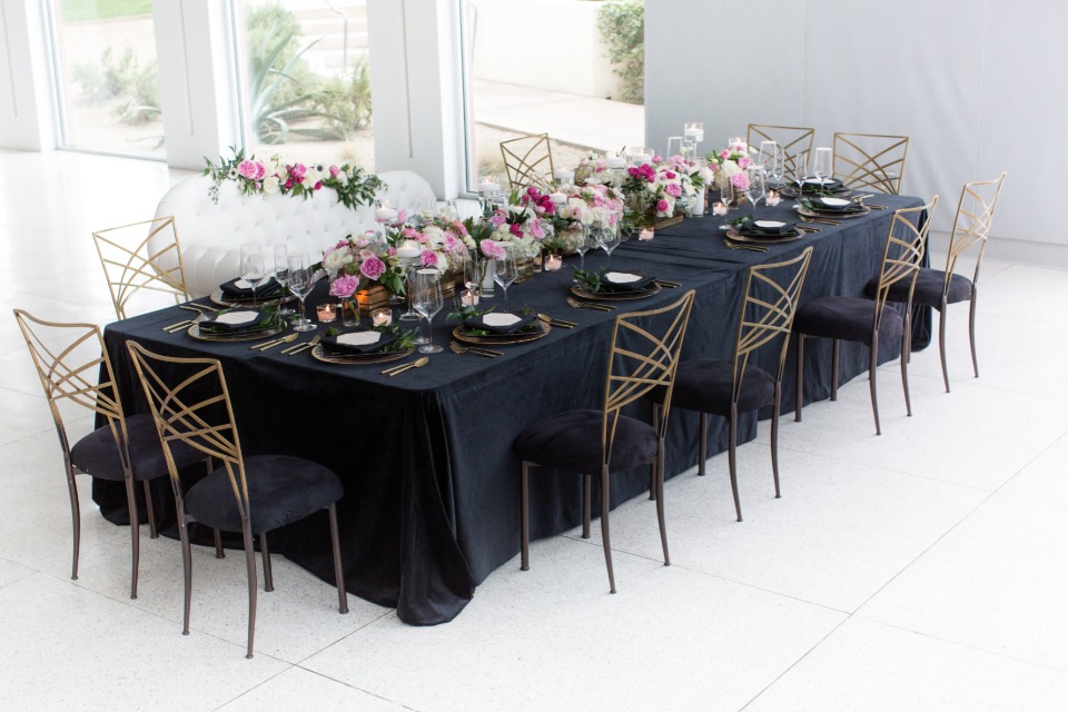 black white and gold table decor