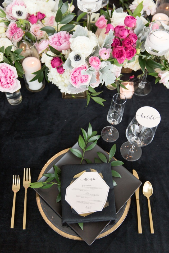 black gold and pink wedding table decor