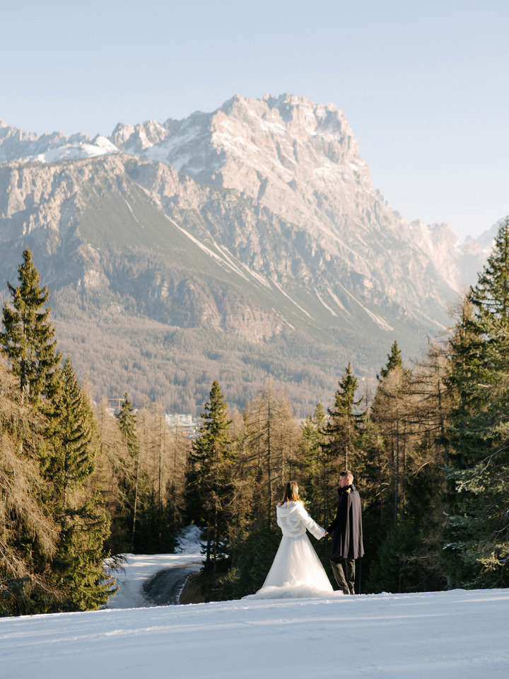 The Pretty Mountains In Italy Are The Perfect Place To Get Married