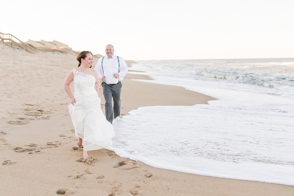 beach wedding photo ideas