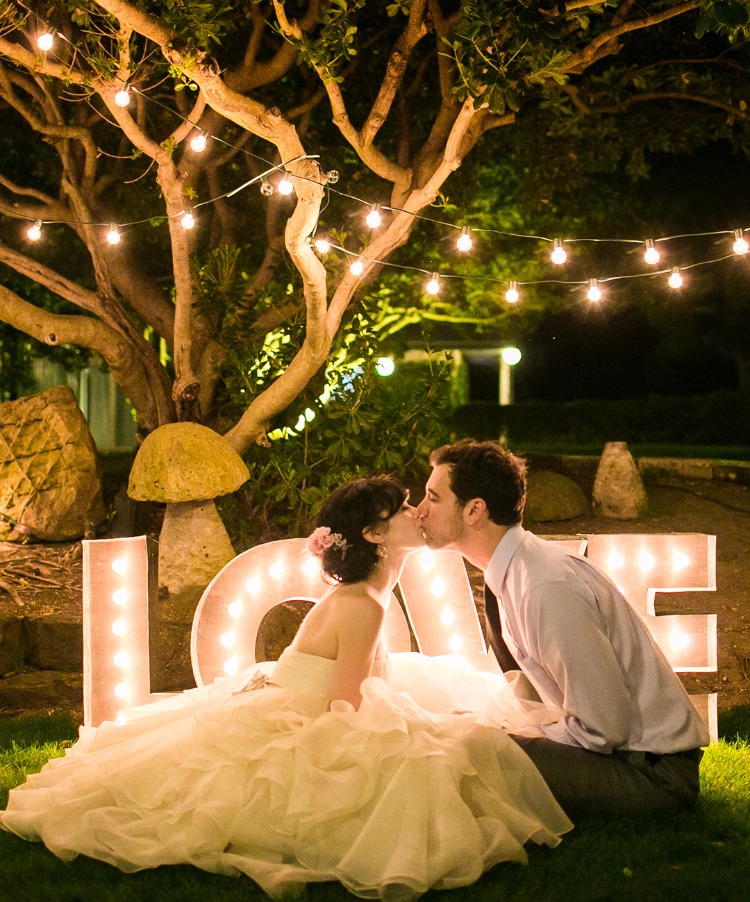 How to Make a DIY Marquee Letter Sign