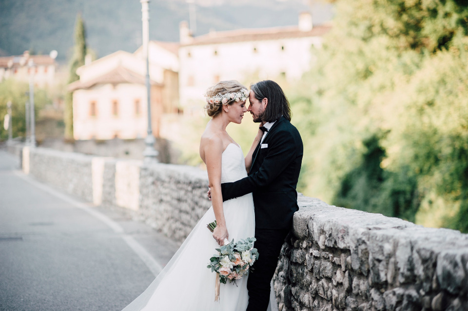 intimate Italy wedding photos