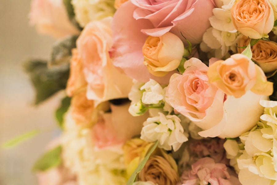 peach blush and white wedding florals