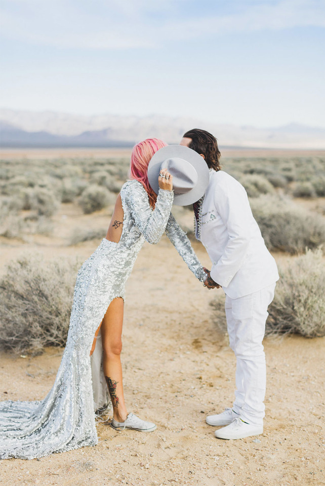 Ainsley and Sebastienâs Vegas wedding in the desert