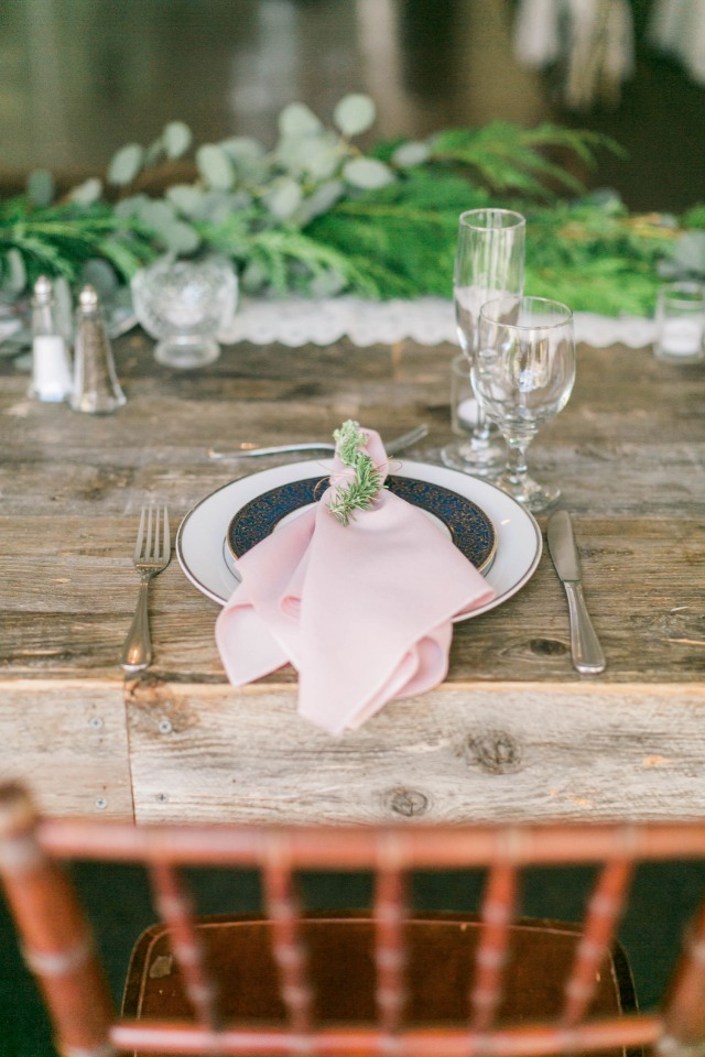Vintage tablesetting
