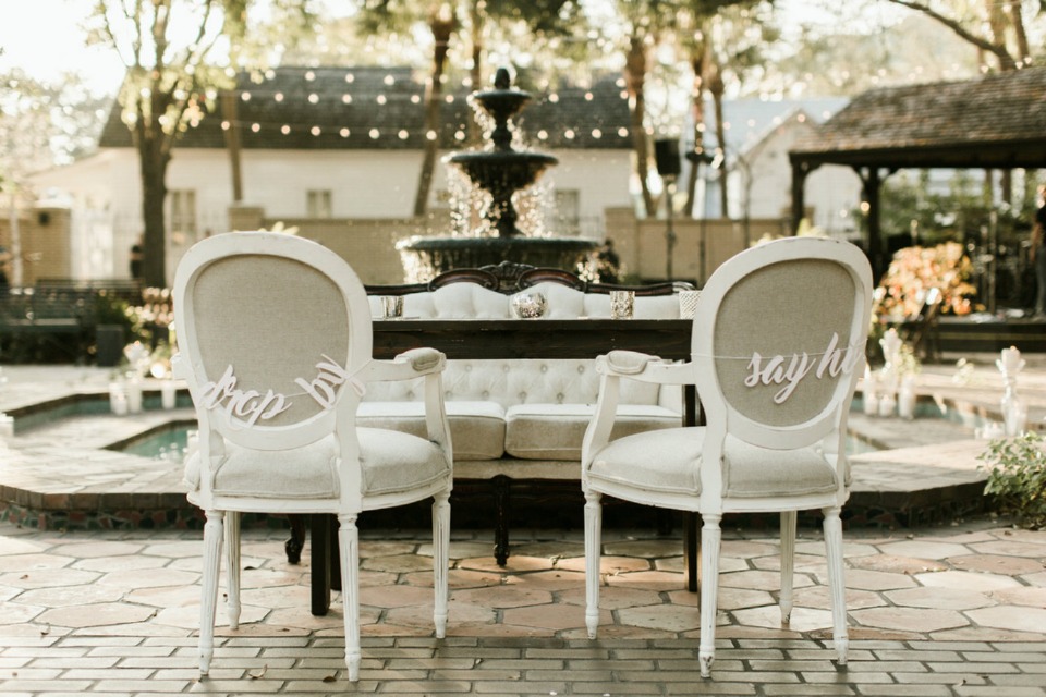 sweetheart table