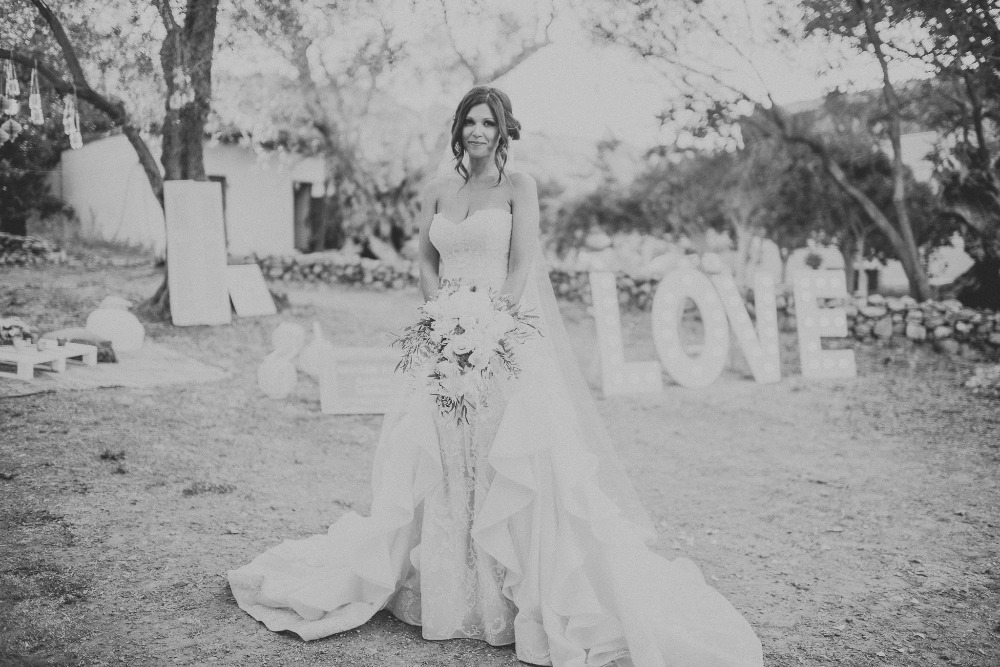 quiet-little-winery-wedding-on-the