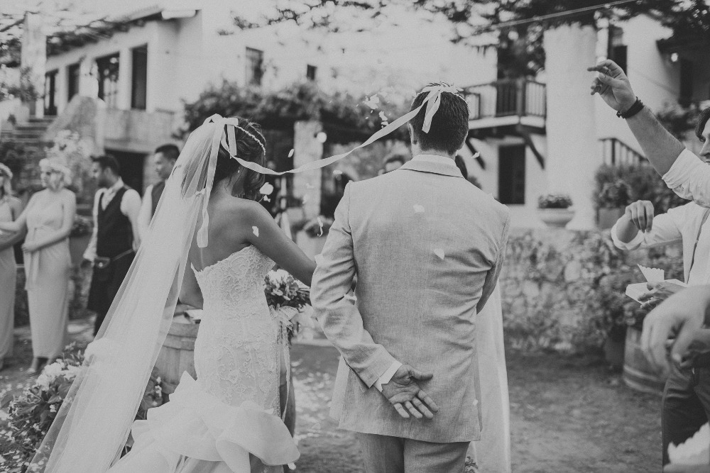 quiet-little-winery-wedding-on-the